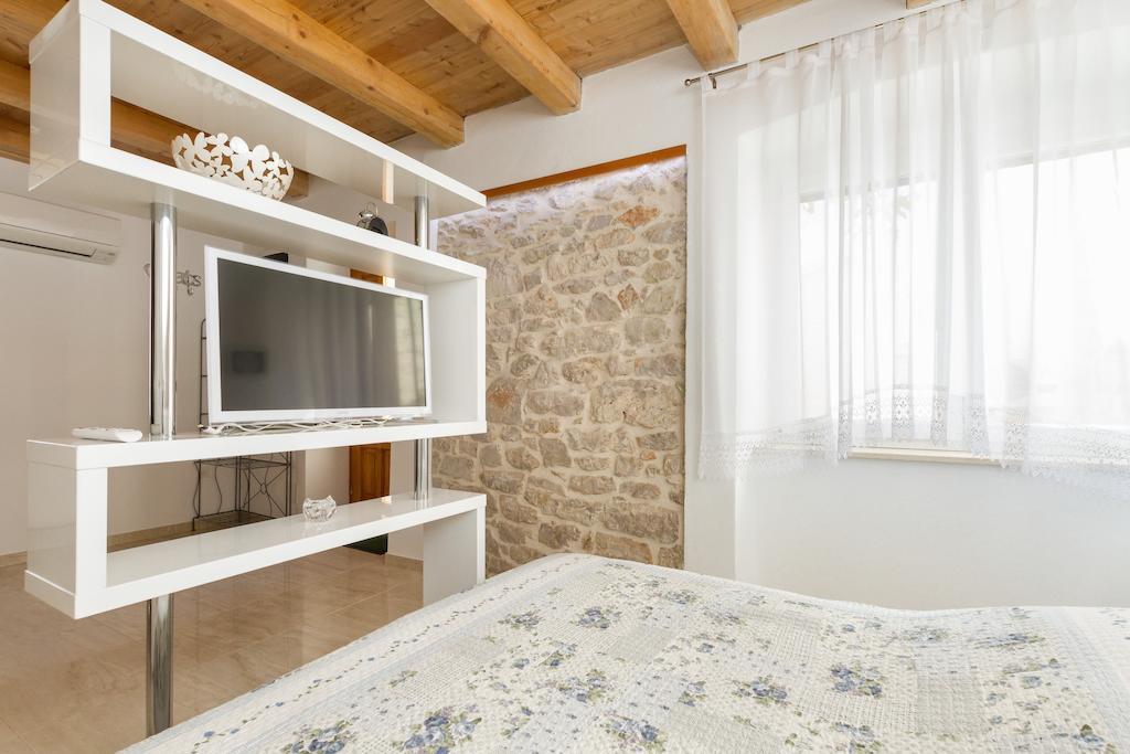 Apartments Vica Sibenik Room photo