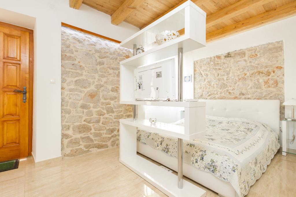 Apartments Vica Sibenik Room photo